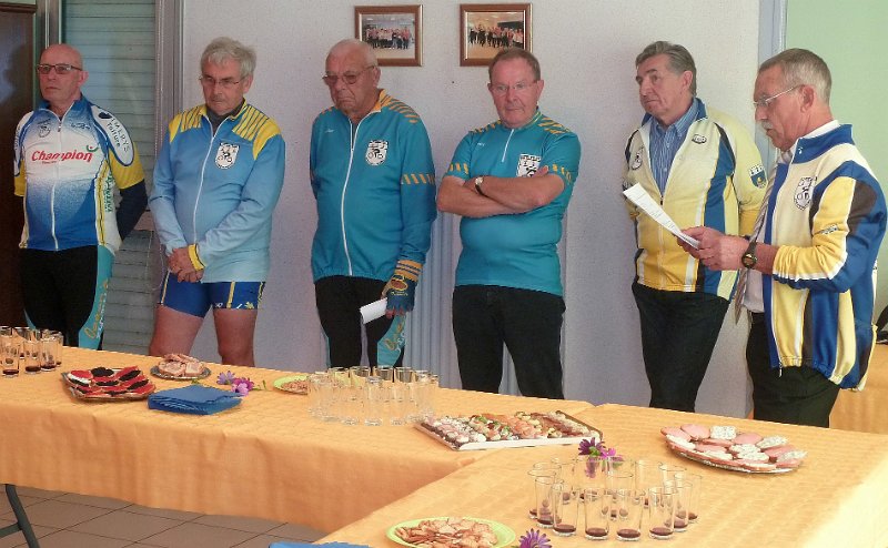 2010-10-10 09 46 20 ans de presidence.JPG